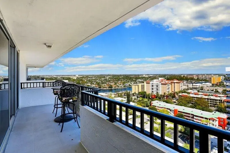 Intercostal views at 525 N Ocean Boulevard 1916, Pompano Beach