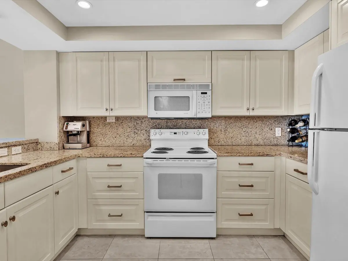 Photo 8 at 3900 Galt Ocean Drive 1214, Fort Lauderdale