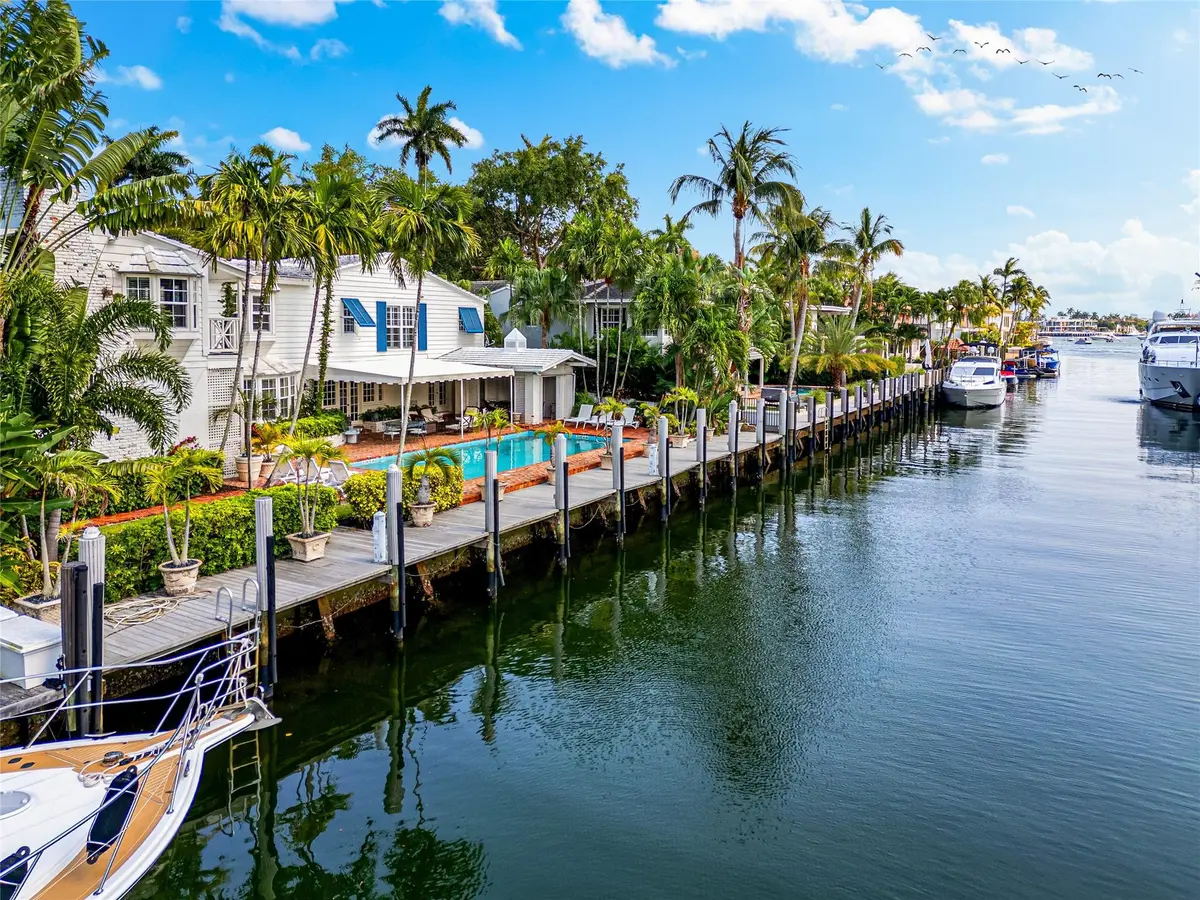 Photo 3 at 525 Coral Way, Fort Lauderdale