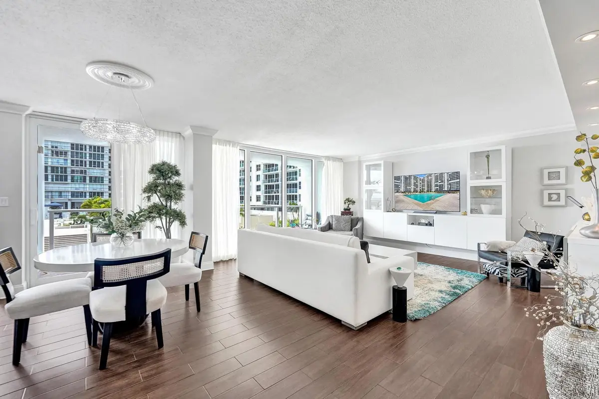 Photo 3 at 4300 N Ocean Boulevard 2L, Fort Lauderdale