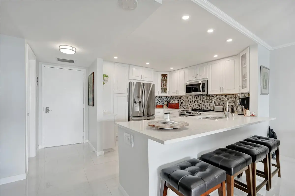 Photo 8 at 3900 Galt Ocean Drive 2104, Fort Lauderdale