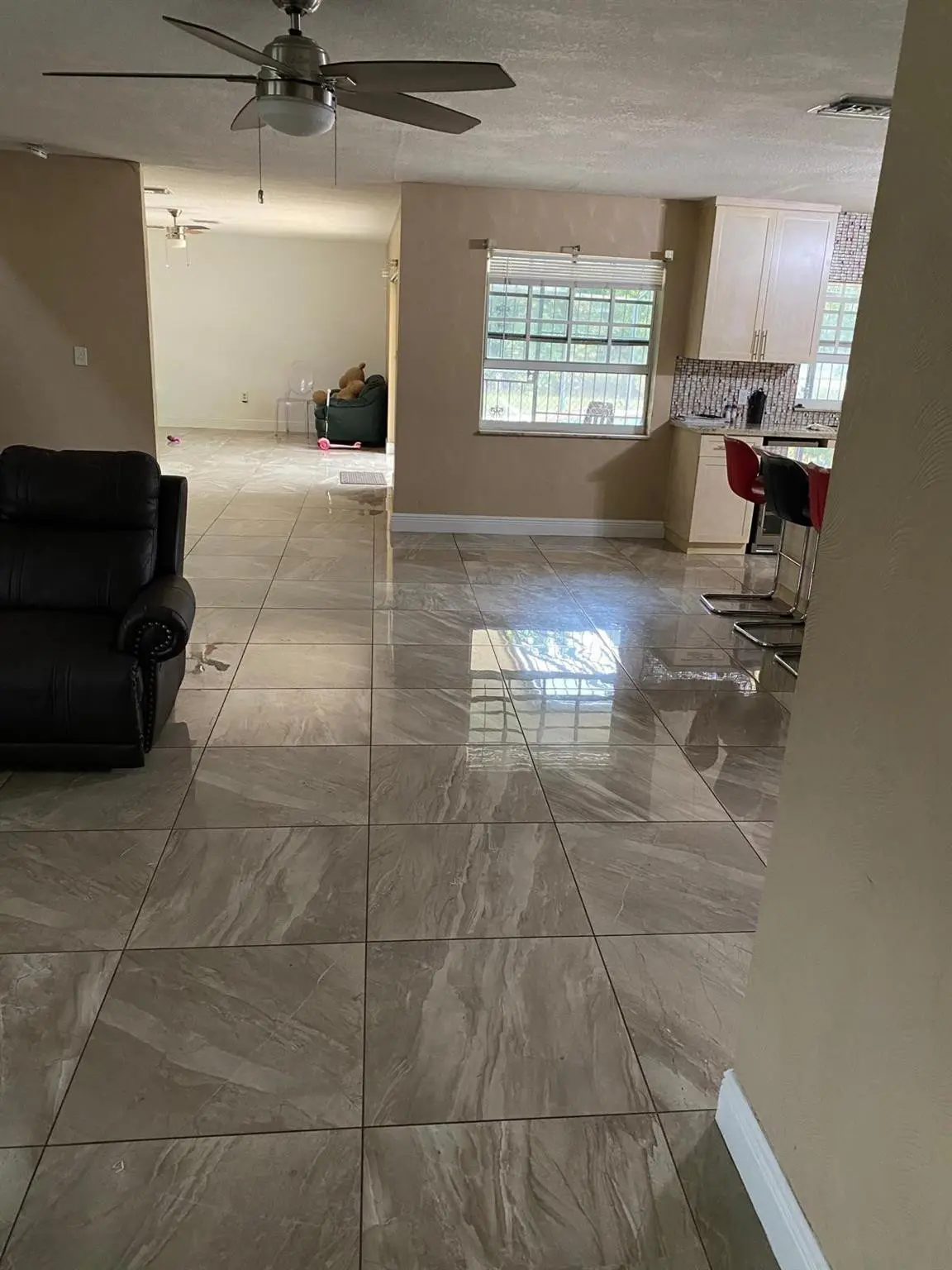 Photo 7 at 19421 NW 18th Court, Miami Gardens