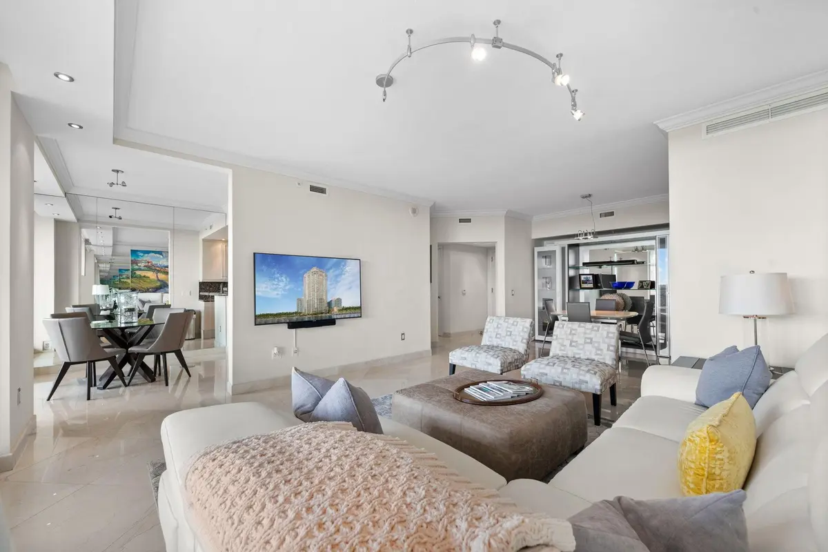 Photo 6 at 411 N New River Drive 902, Fort Lauderdale
