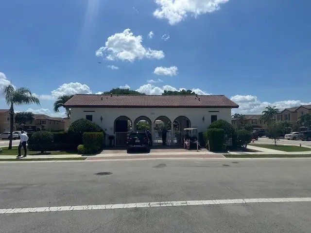 Photo 4 at 8691 NW 112th Court, Doral