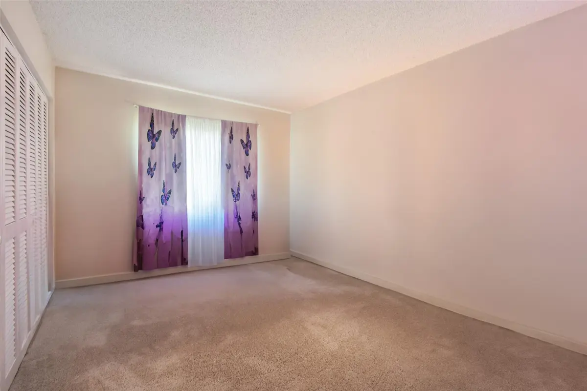Photo 8 at 3402 Gardens Drive 14B, Palm Beach Gardens