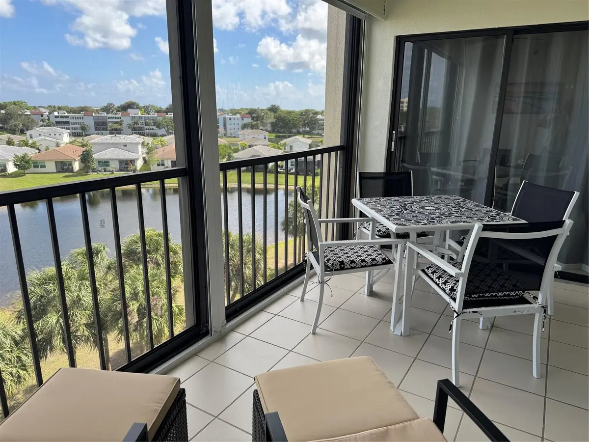 Photo 2 at 7260 Kinghurst Drive 606, Delray Beach