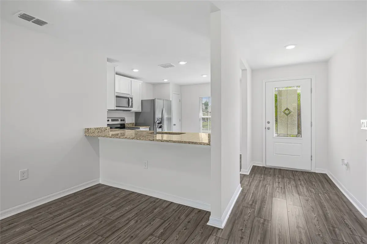 Photo 4 at 8175 104th Avenue, Vero Beach