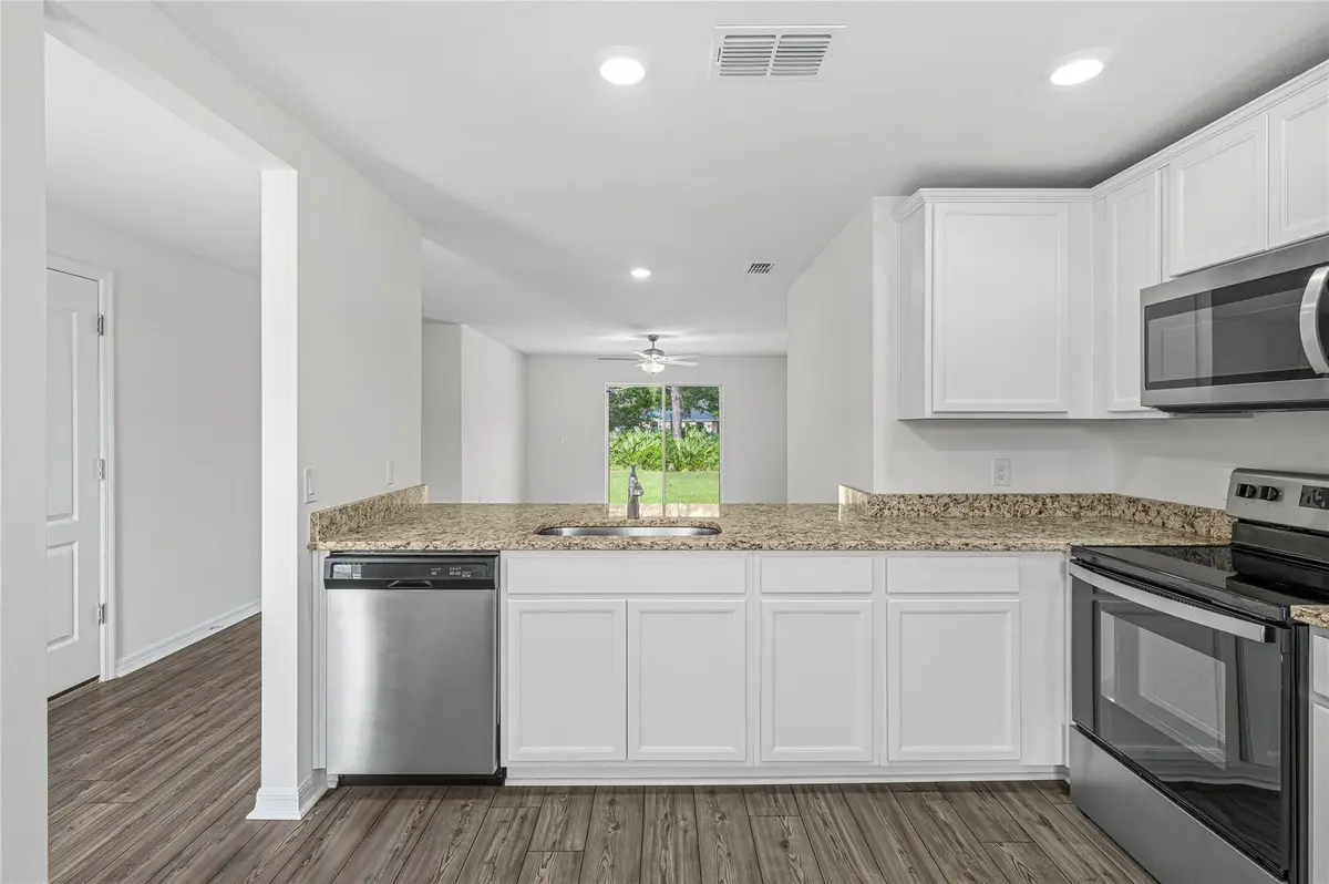 Photo 7 at 8175 104th Avenue, Vero Beach