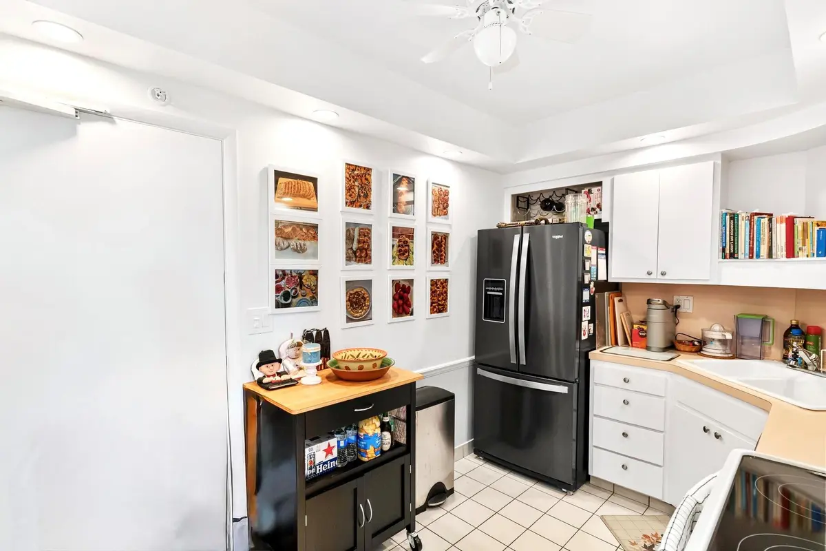 Photo 7 at 3333 NE 34th Street 1504, Fort Lauderdale