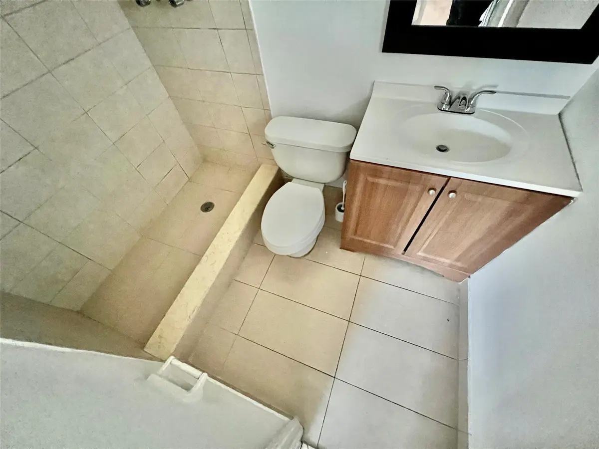 Photo 8 at 760 SE 2nd Avenue C202, Deerfield Beach