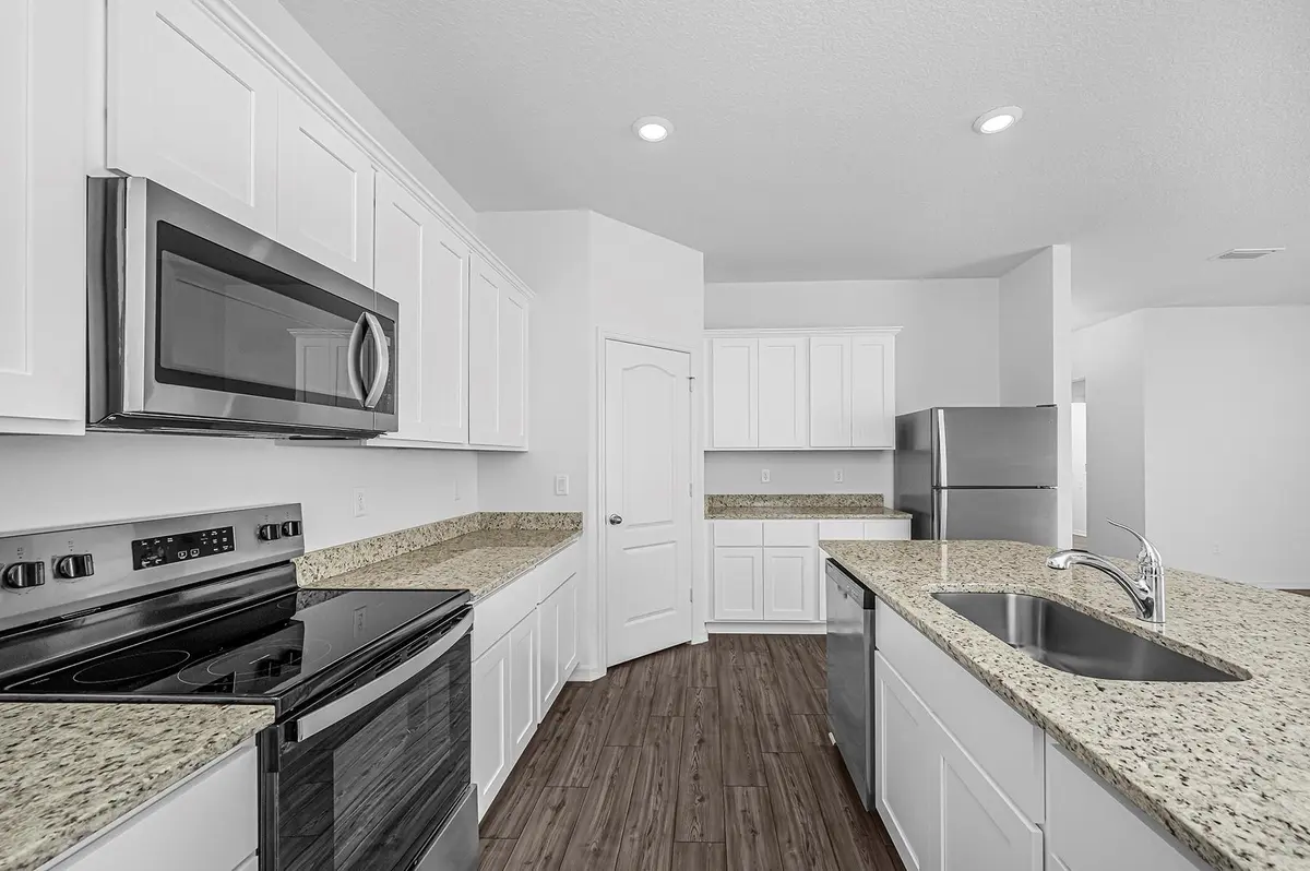 Photo 8 at 7926 105th Avenue, Vero Beach