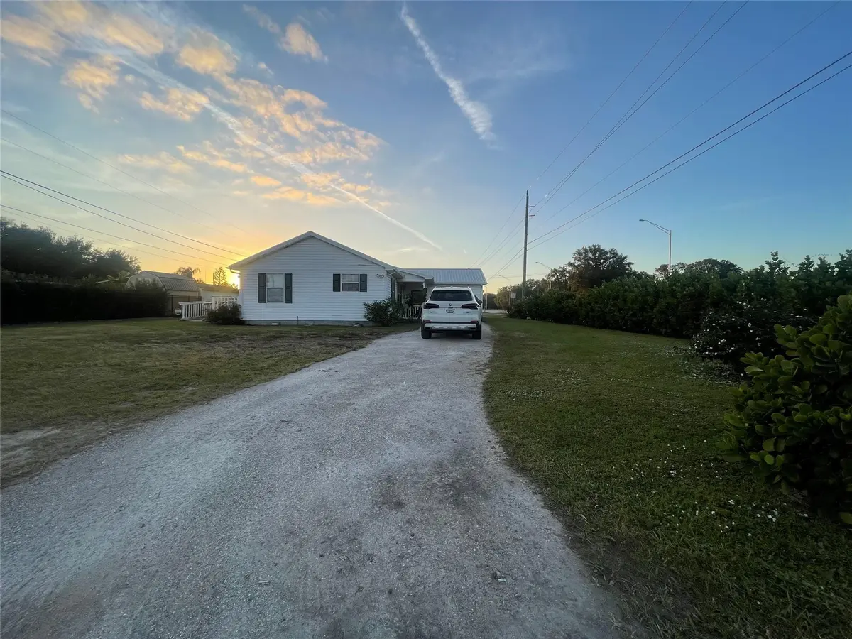 Photo 5 at 2130 State Road 70, Okeechobee
