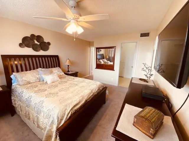 Photo 3 at 9420 S Hollybrook Lake Drive 305, Pembroke Pines
