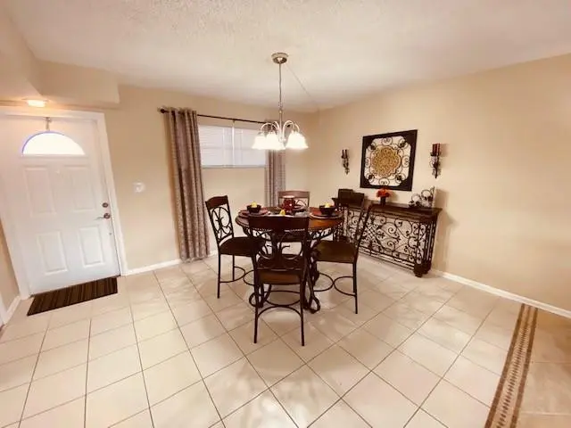 Photo 2 at 9420 S Hollybrook Lake Drive 305, Pembroke Pines