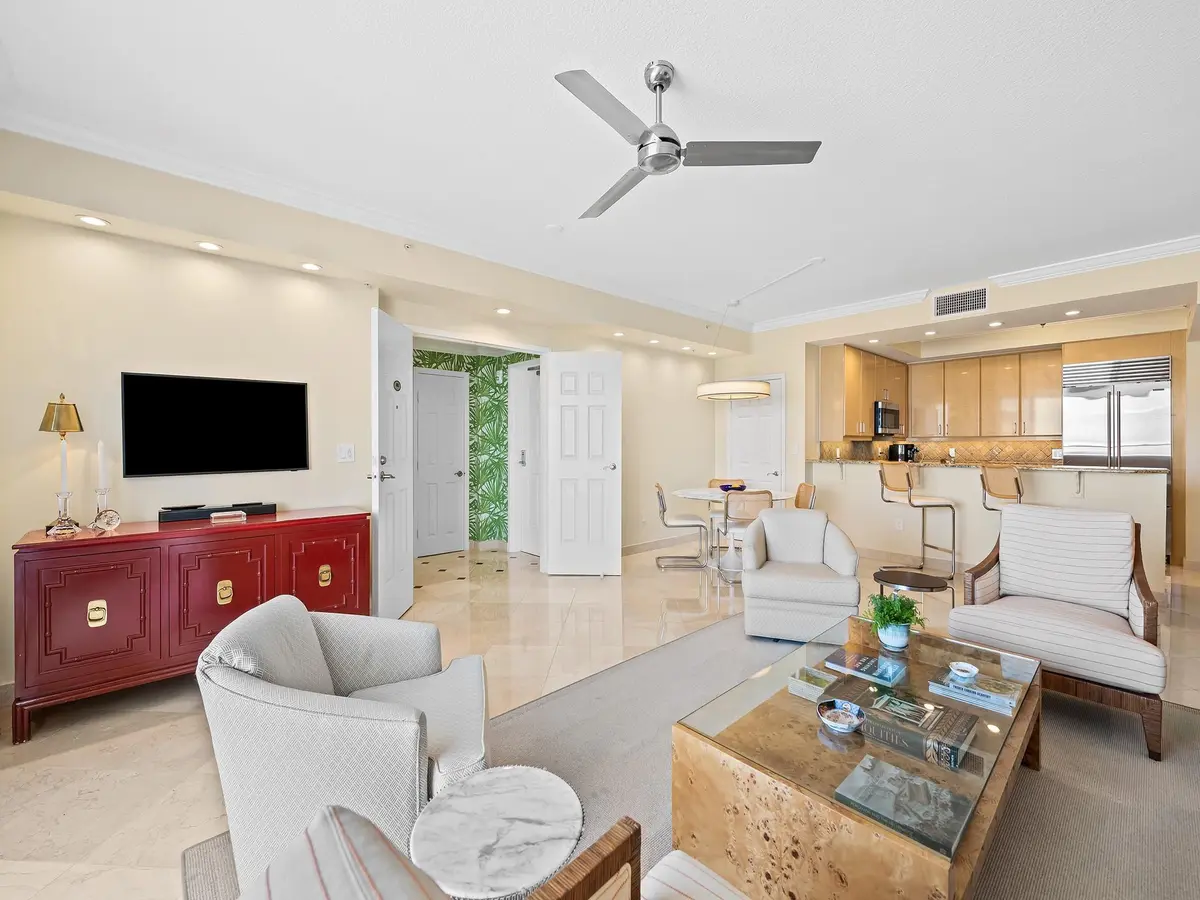 Living Room / Dining Room / Kitchen at 100 S Birch Road 1803, Fort Lauderdale