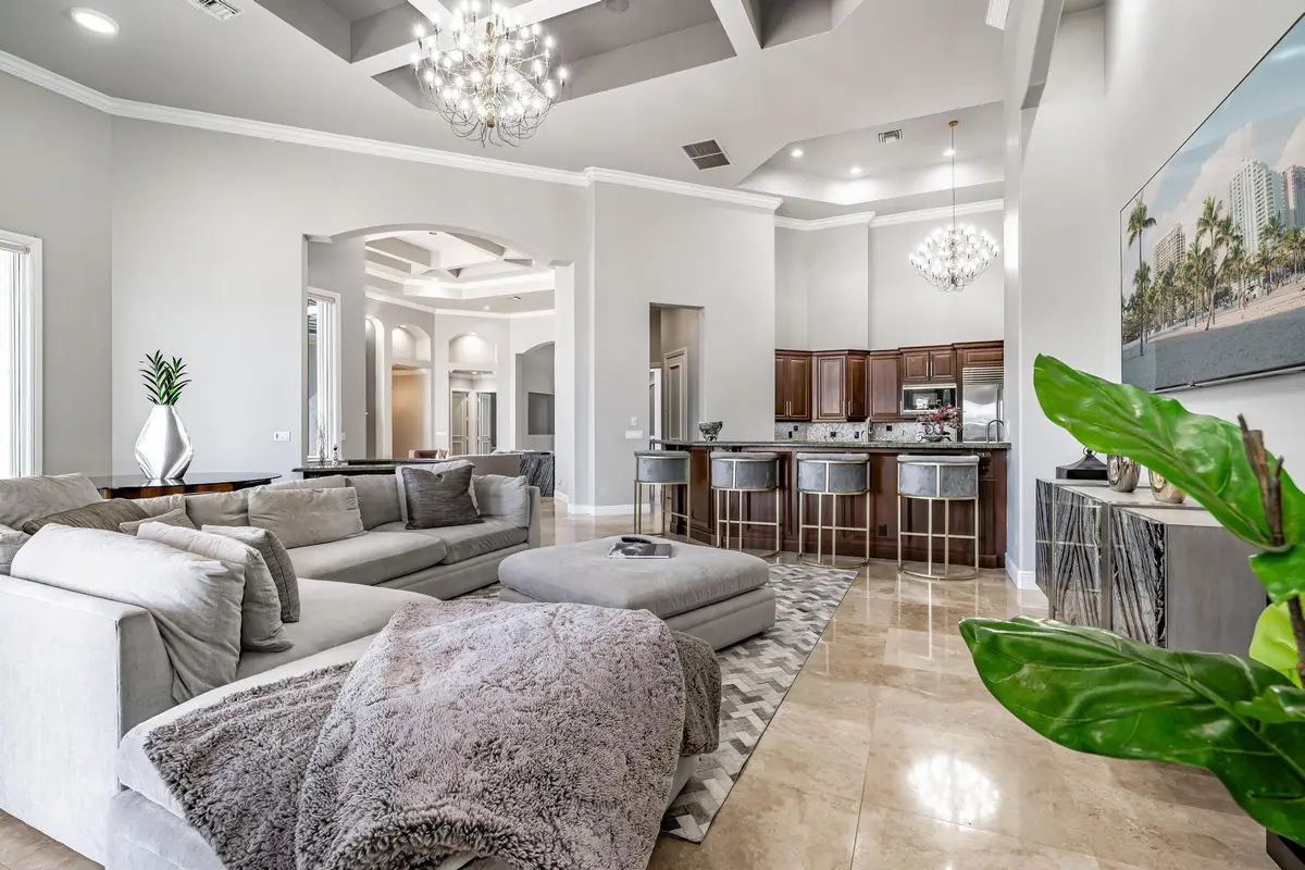 Photo 8 at 3111 Lake Ridge Lane, Weston