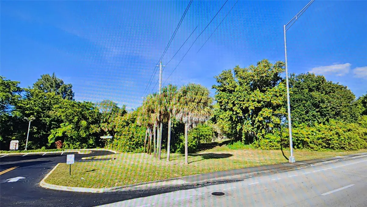 Photo 1 at 2899 W COMMERCIAL Boulevard, Fort Lauderdale