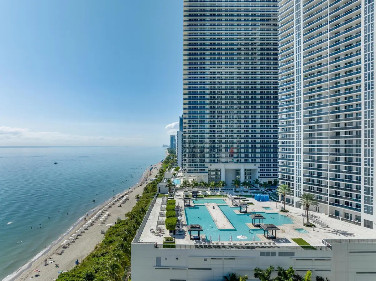 Photo 4 at 1800 S Ocean Drive 3109, Hallandale Beach