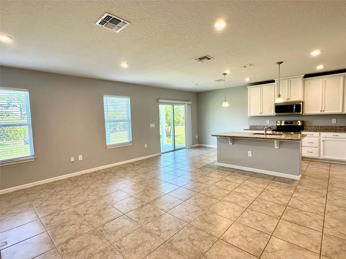 Photo 8 at 4173 Keeson Circle, Vero Beach