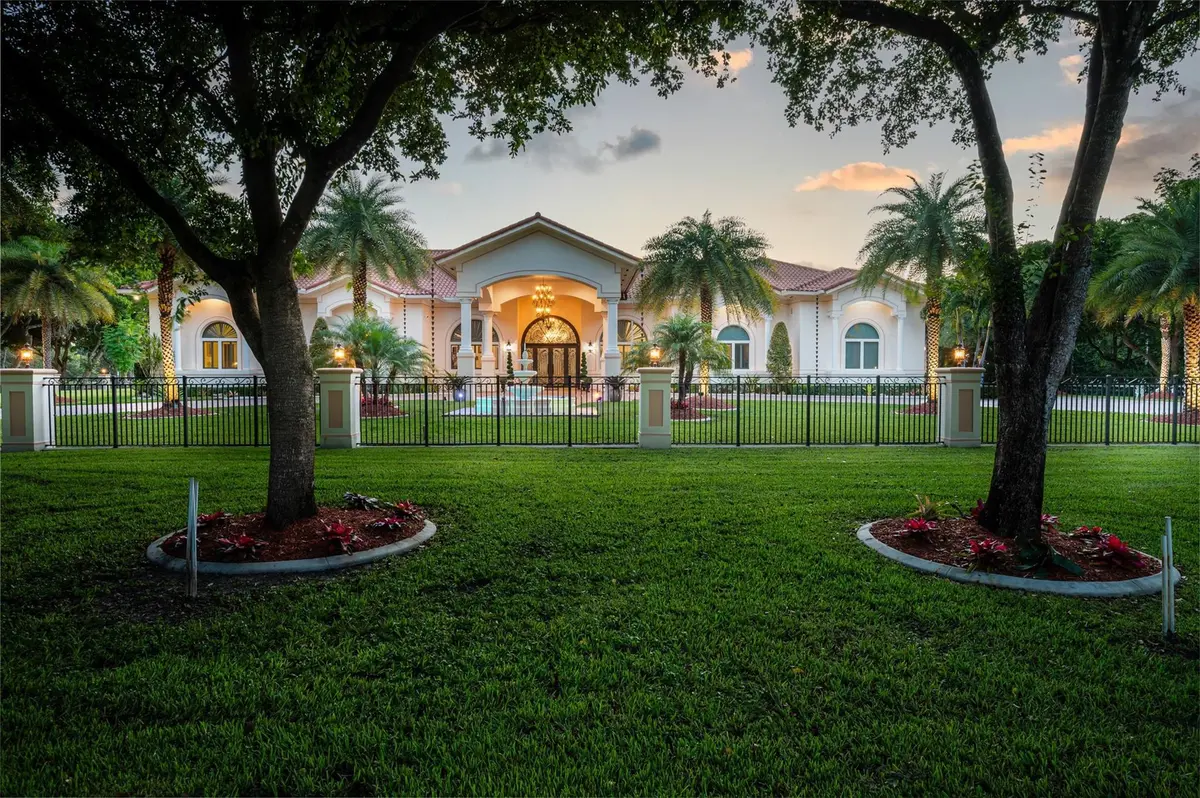 Photo 2 at 5801 Estates Drive, Southwest Ranches