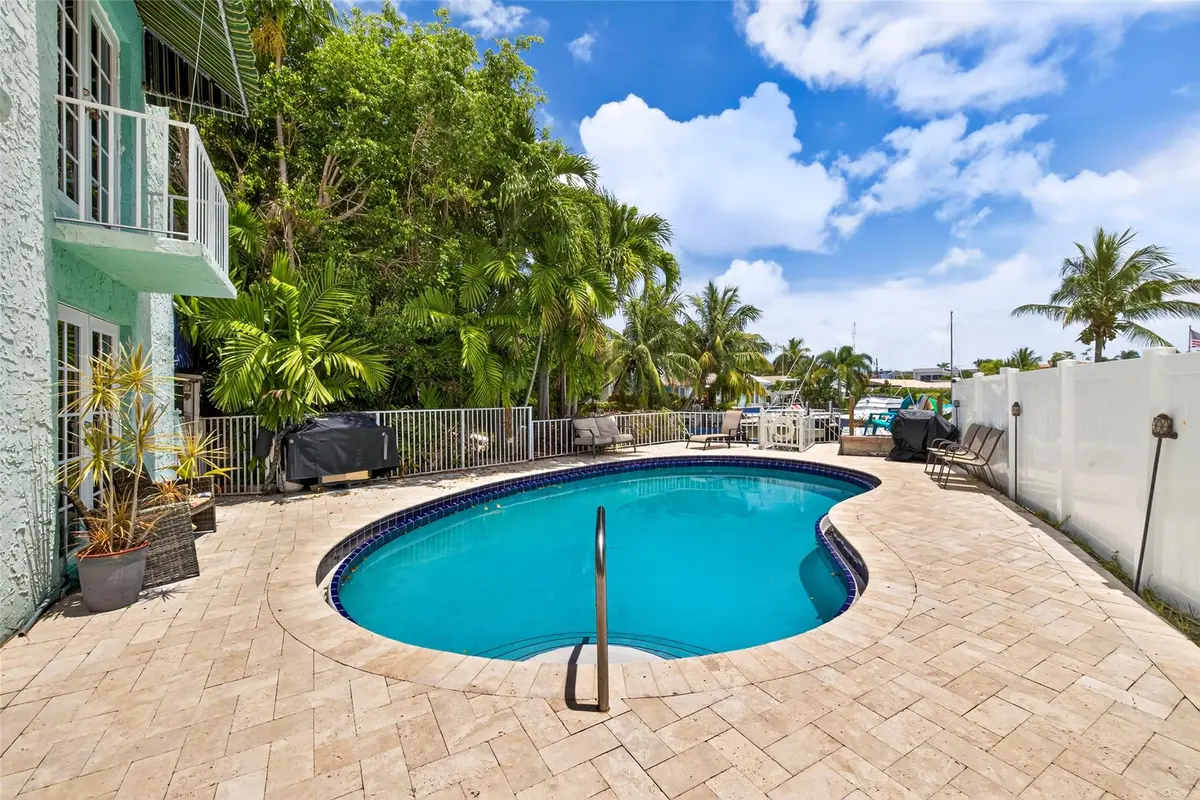 Photo 5 at 2708 NE 14th Street Causeway 2, Pompano Beach