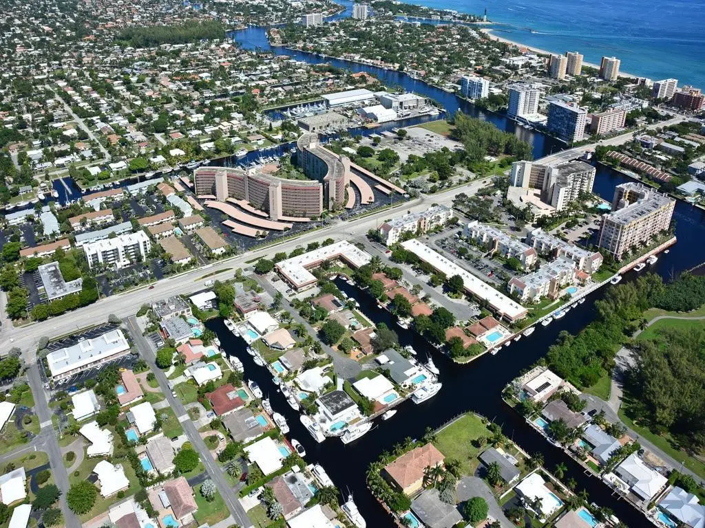 Photo 8 at 2708 NE 14th Street Causeway 2, Pompano Beach