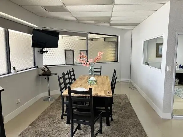 Photo 8 at 290 SW 12th Avenue, Pompano Beach