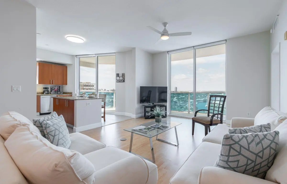 Photo 5 at 1945 S Ocean Drive 1706, Hallandale Beach