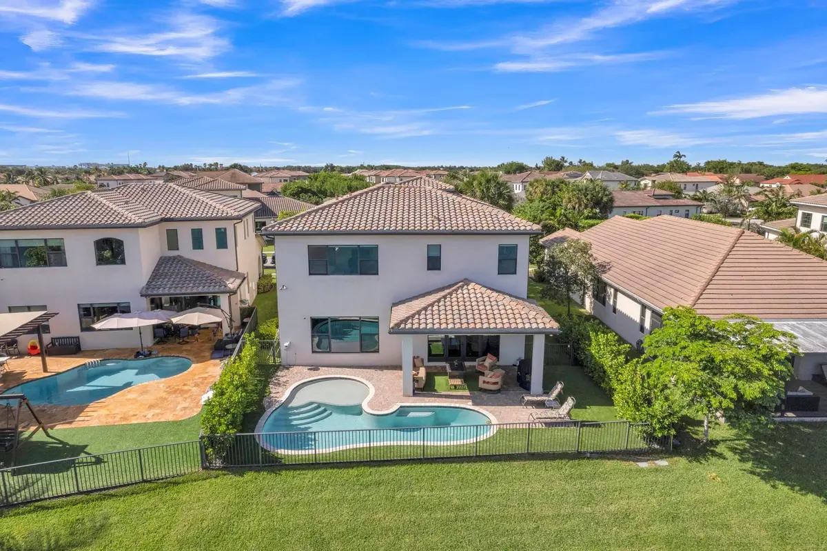 Photo 2 at 11330 SW 12th Street, Pembroke Pines