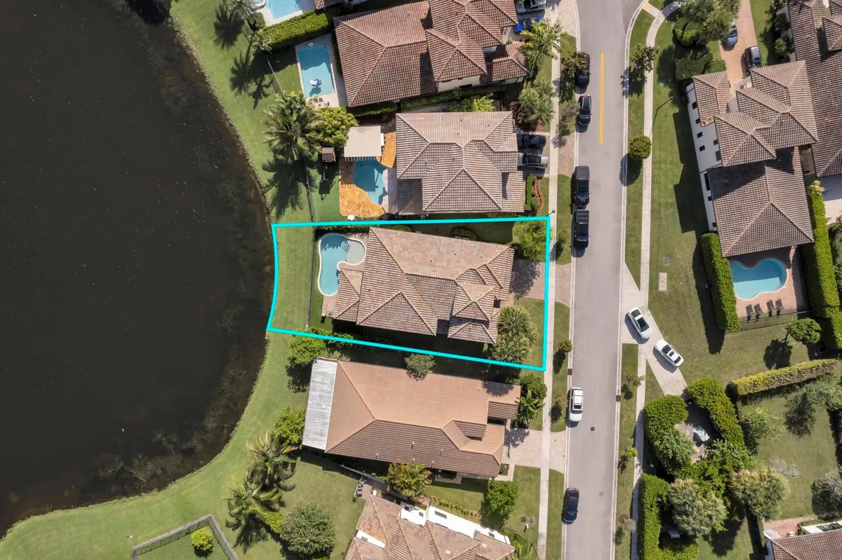 Lakefront Property at 11330 SW 12th Street, Pembroke Pines