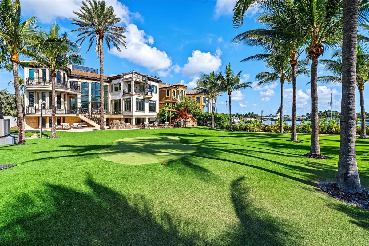 Photo 3 at 2306 Bay Drive, Pompano Beach