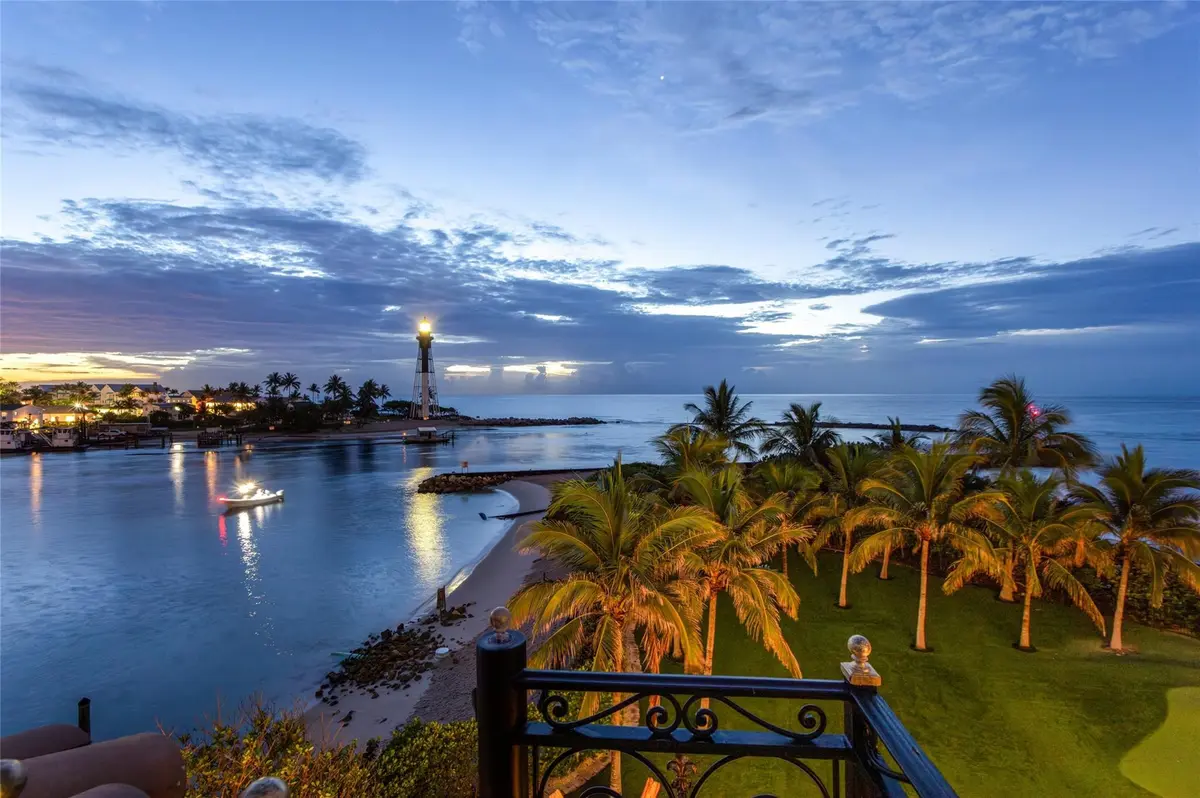 Photo 7 at 2306 Bay Drive, Pompano Beach