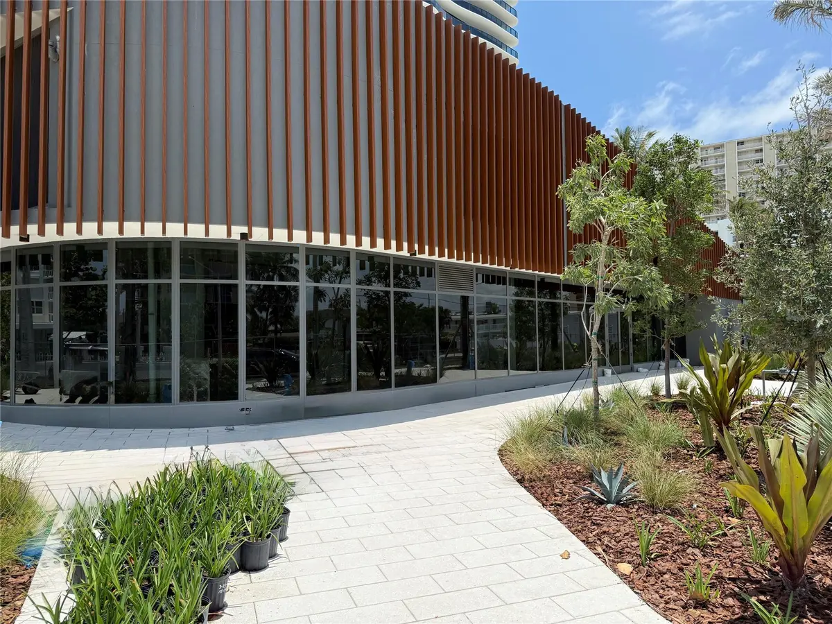 Photo 4 at 900 N Ocean Boulevard Cu, Pompano Beach