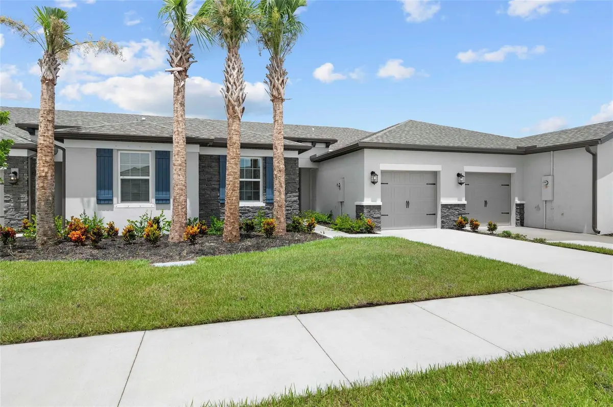 Photo 2 at 1821 Gaiety Way, Fort Pierce