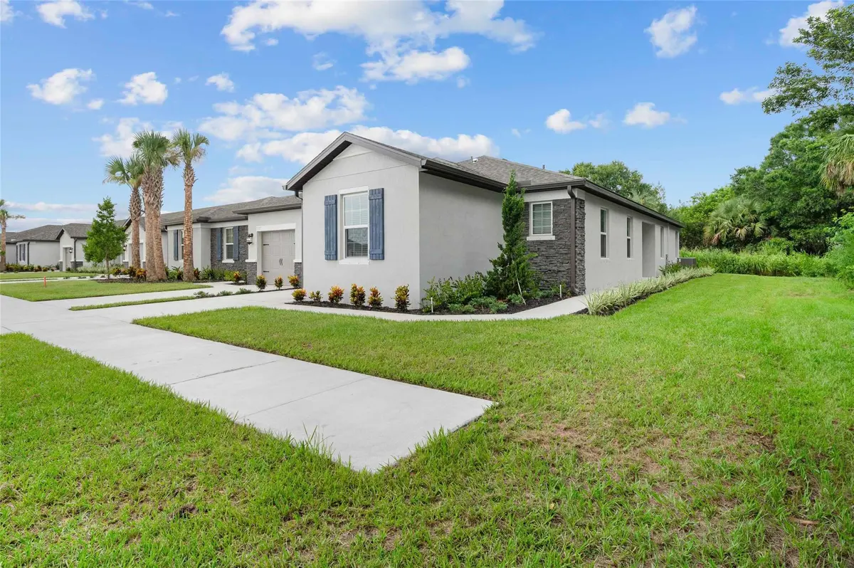 Photo 2 at 1819 Gaiety Way, Fort Pierce