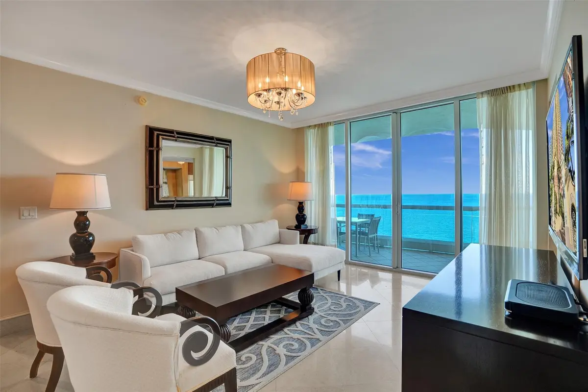 Photo 4 at 17875 Collins Avenue 3103, Sunny Isles Beach