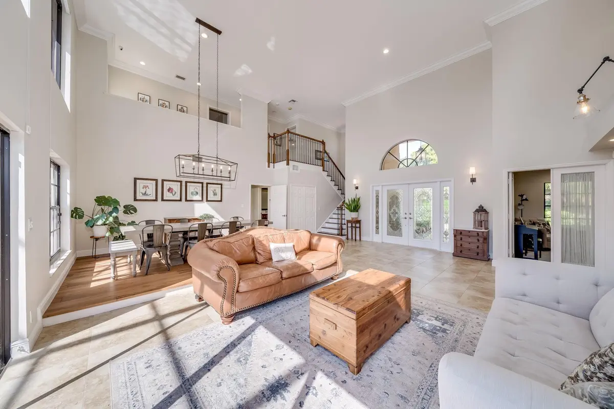 Photo 6 at 12422 Classic Drive, Coral Springs