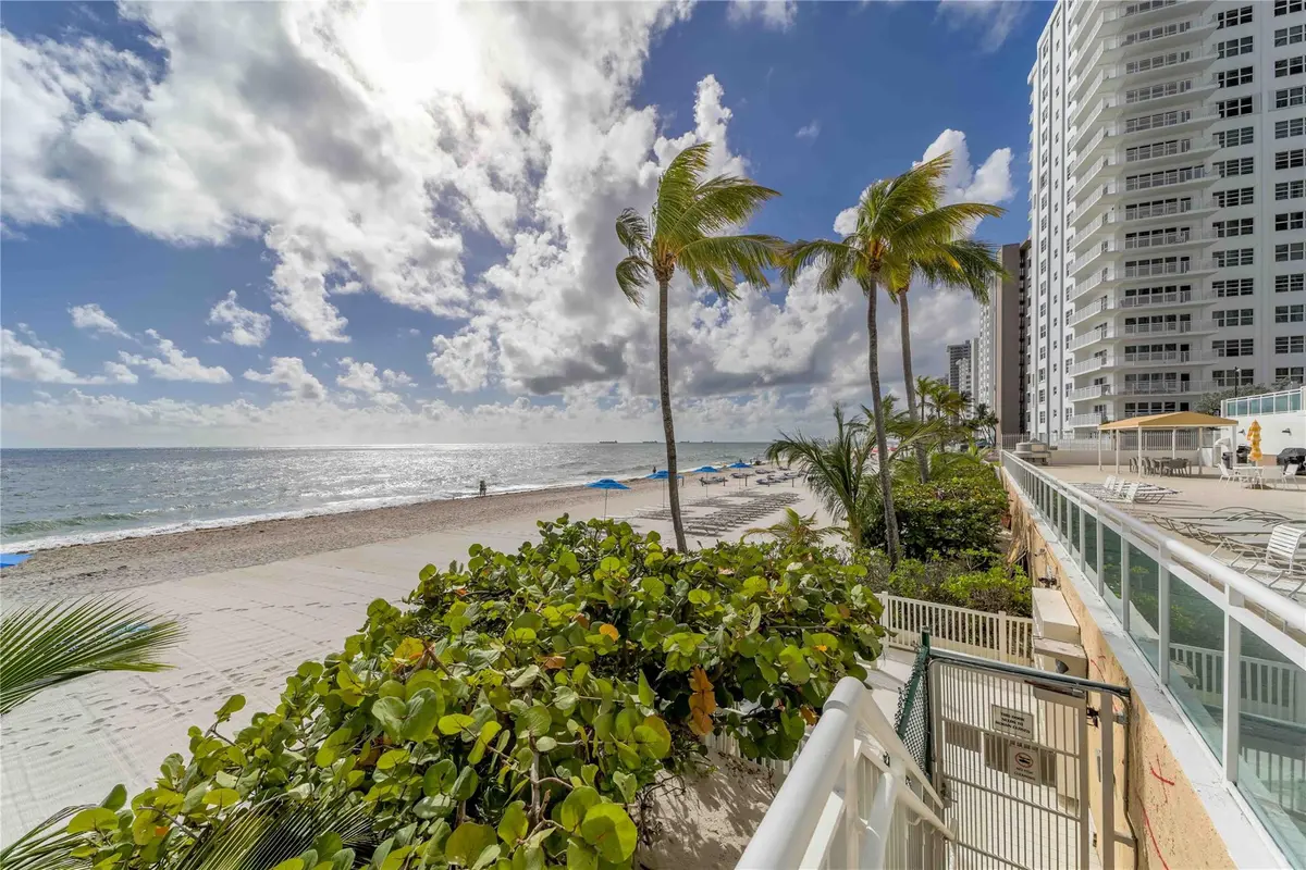 Photo 4 at 3900 Galt Ocean Drive 415, Fort Lauderdale
