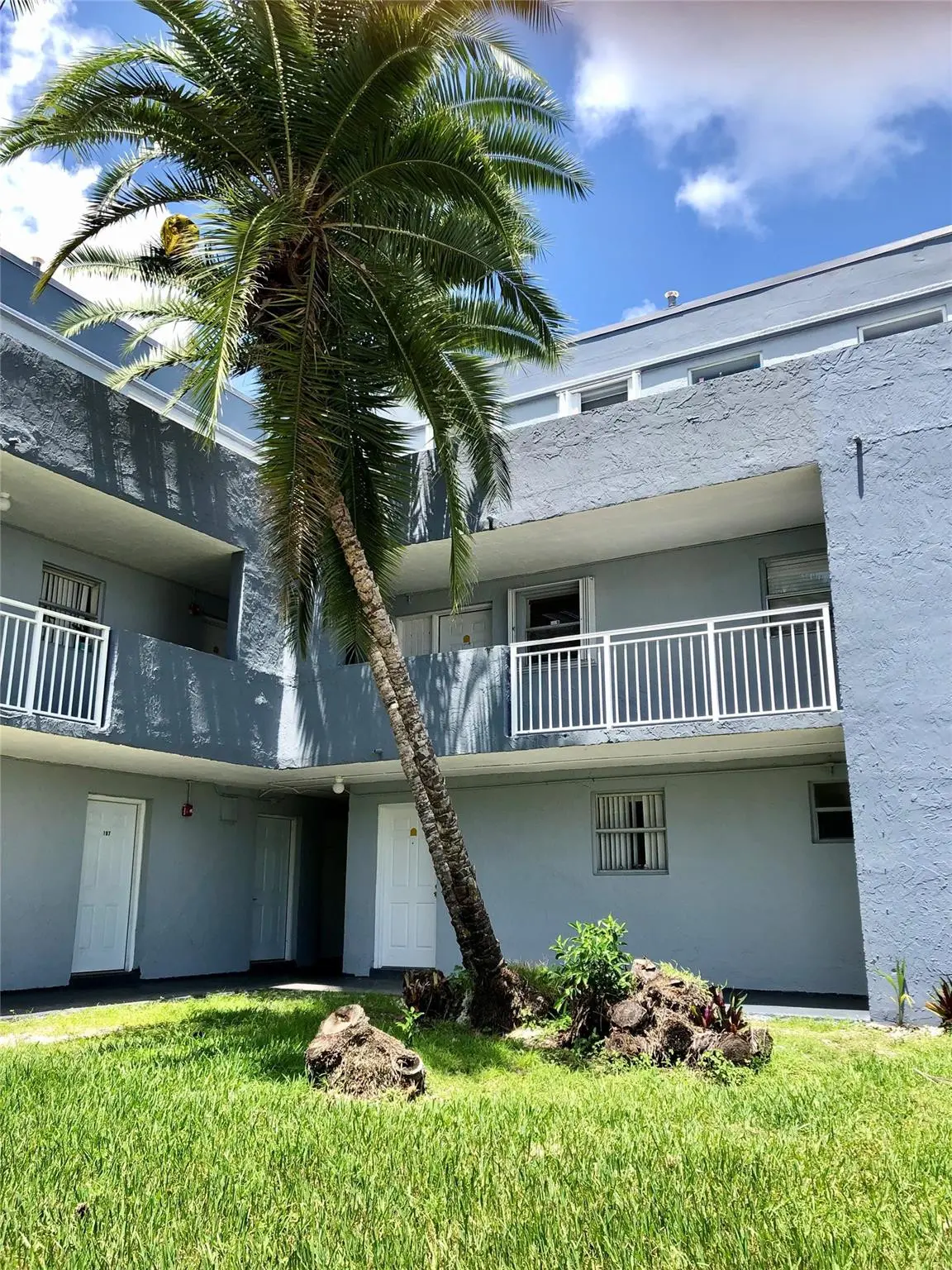 Exterior Entry at , Miami