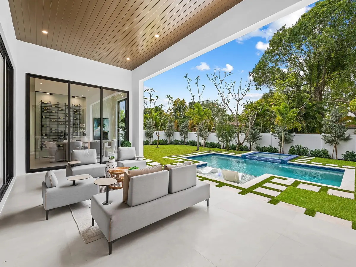 Photo 7 at 1717 NE 17th Terrace, Fort Lauderdale