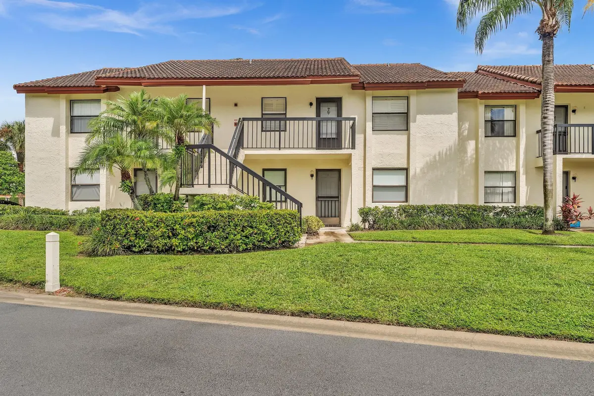 Photo 2 at 22017 Palms Way 202, Boca Raton