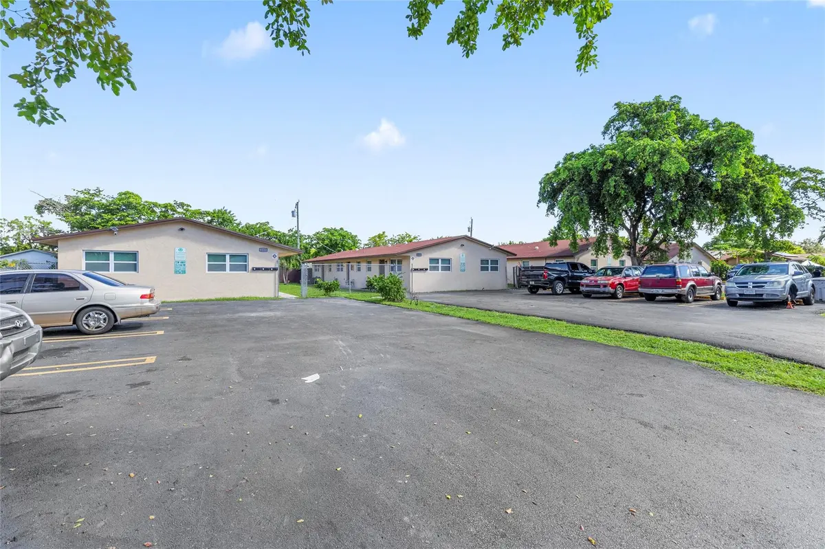 Photo 2 at 237 NW 12th Court, Pompano Beach