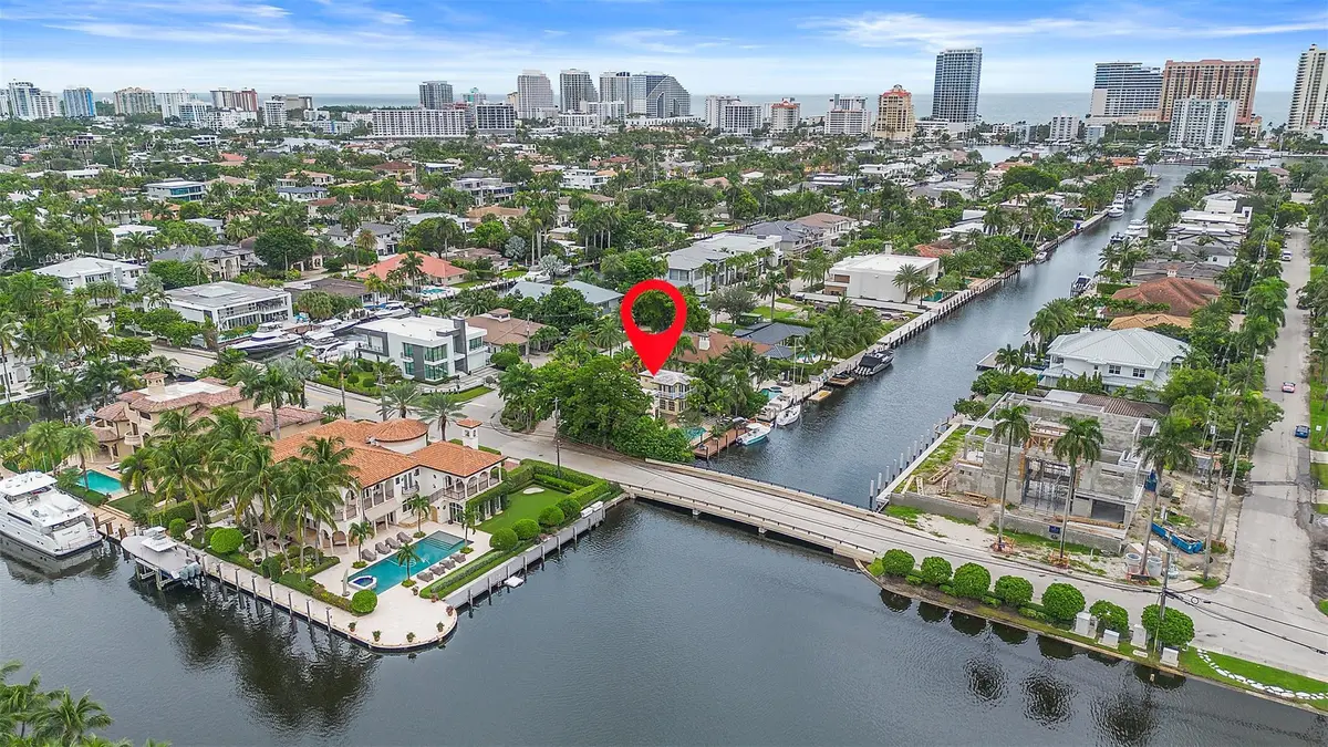 Photo 4 at 2300 Castilla Isle, Fort Lauderdale