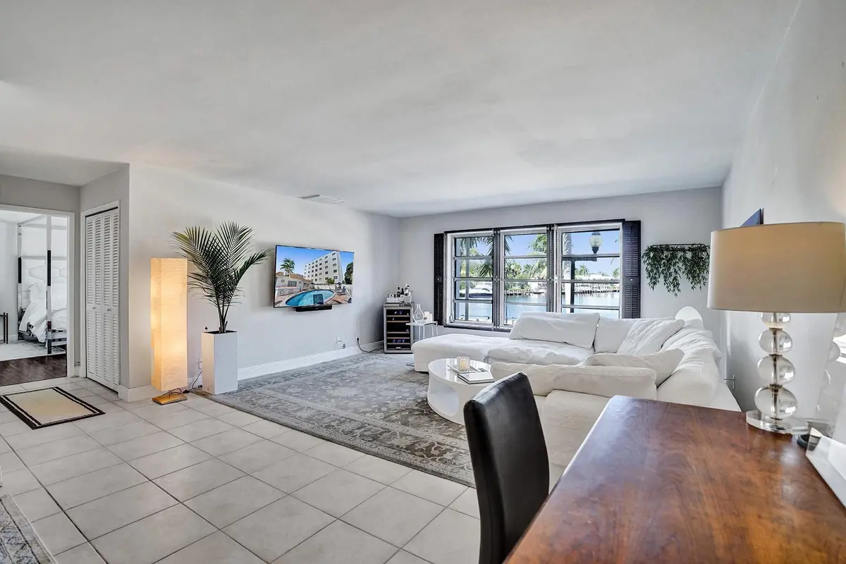 Photo 8 at 1770 E Las Olas Boulevard 204, Fort Lauderdale