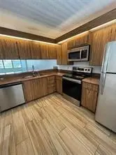 Photo 4 at 3636 Whitehall Drive 305, West Palm Beach