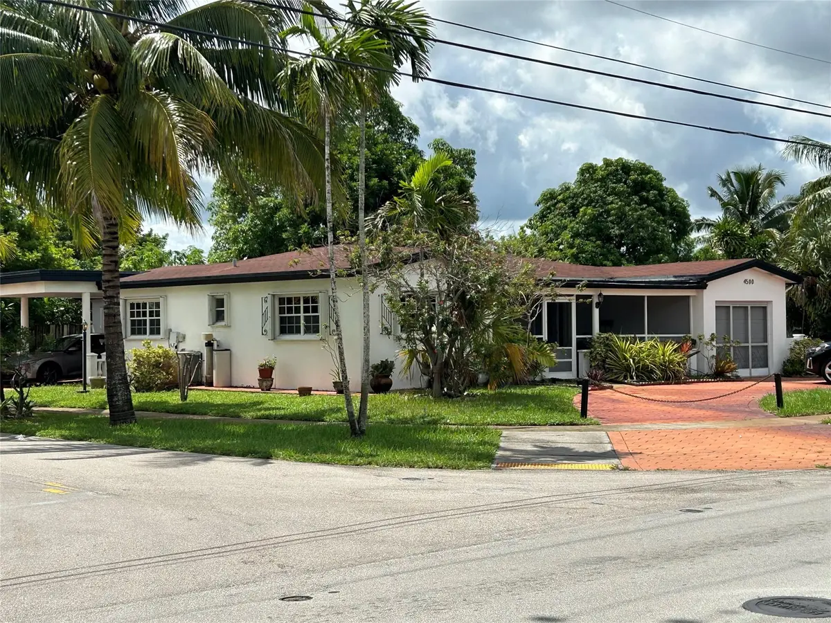 Photo 4 at , Lauderdale Lakes