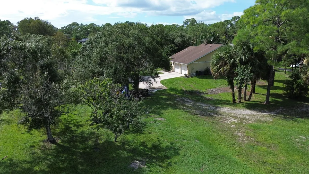 Photo 8 at 9795 Whippoorwill Trail, Jupiter