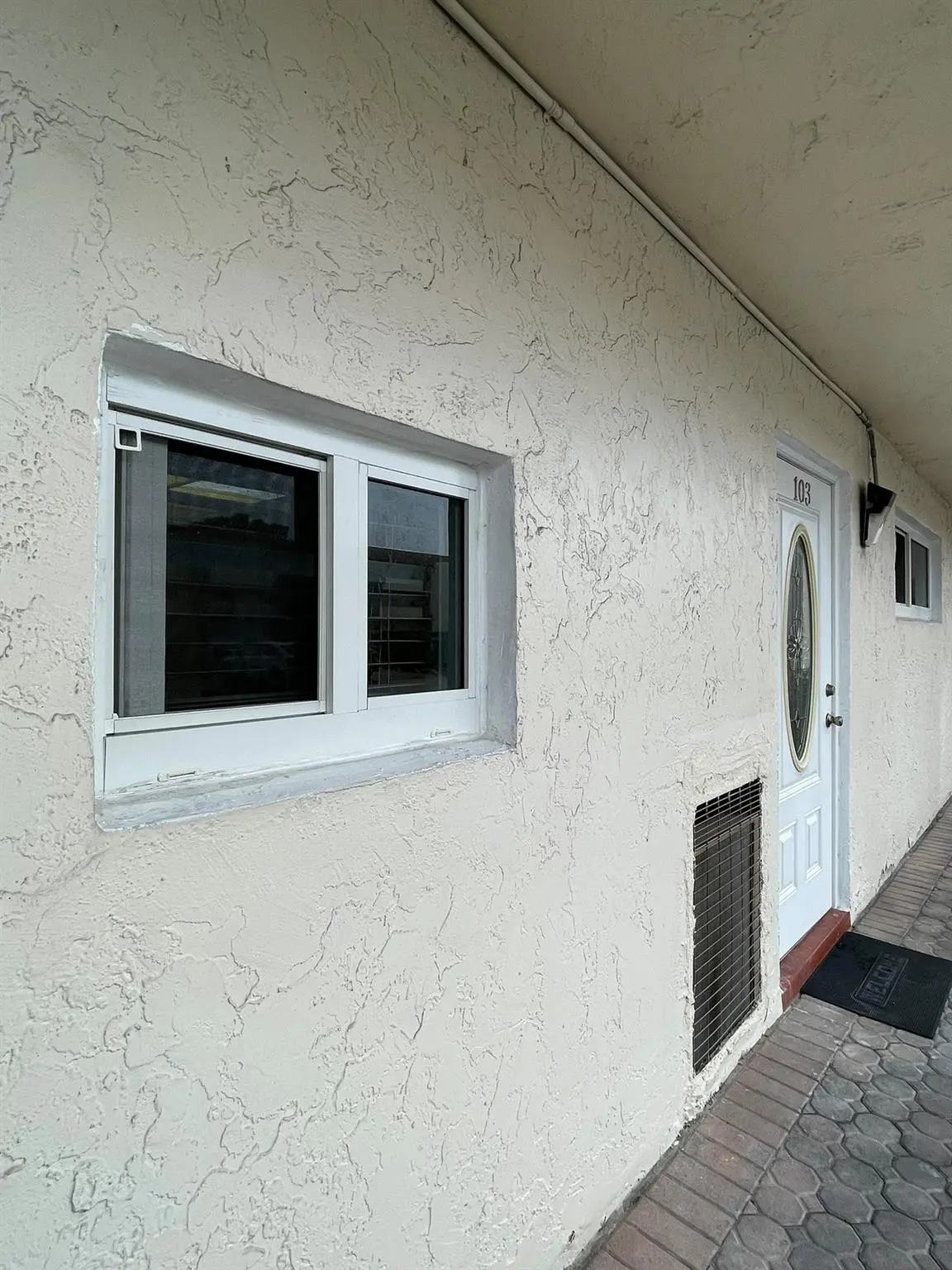 Photo 4 at 361 S Hollybrook Drive 103, Pembroke Pines