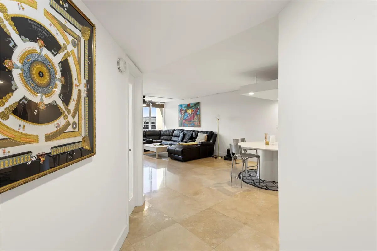 Photo 3 at 1401 S Federal Highway 510, Boca Raton