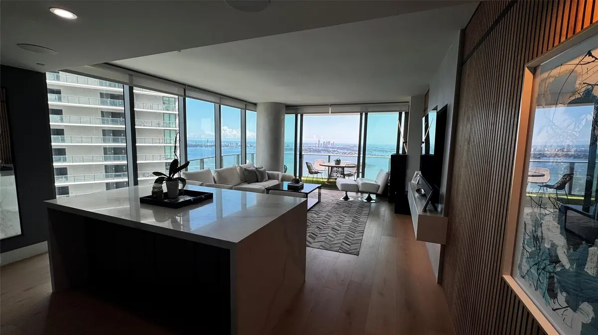 Photo 8 at 650 NE 32nd Street 4307, Miami